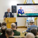НА ТВОРЧЕСКОЙ ВСТРЕЧЕ В ЦДРА ПРОЗАИК ГРИГОРИЙ КИСЕЛЕВ РАССКАЗАЛ О СВОЕЙ КНИГЕ «ПИОНЕРЫ ВОЗДУШНЫХ КОНВОЕВ»